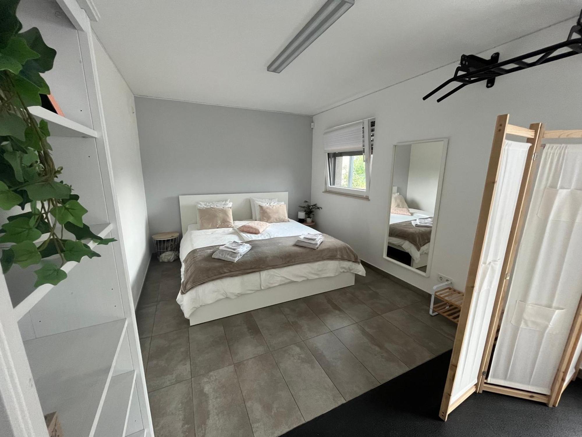 Apartamento Le Nid De Salsa Walferdange Exterior foto